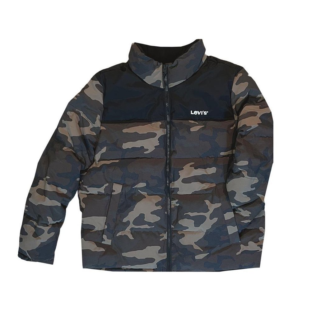 LEVI’S Camo Jacket